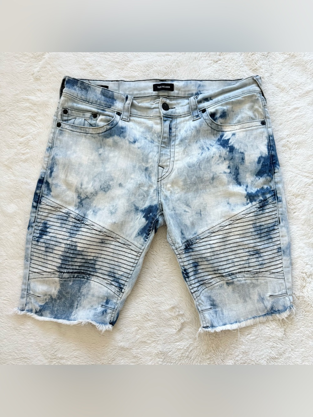 True Religion men’s cotton tie dye jeans shorts size 38W